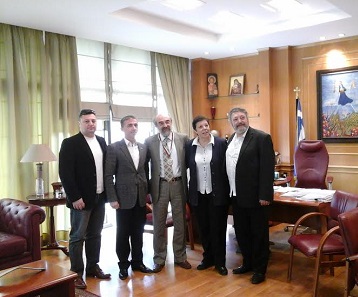 Επίσκεψη αντιπροσωπείας του ράλι αντίκας «Μαρίτσα2015» στο δήμαρχο Αλεξανδρούπολης