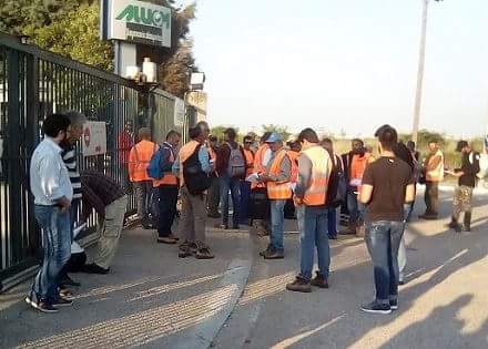 Στο εργοτάξιο του ΤΑΠ μέλη της Λαϊκής Συσπείρωσης