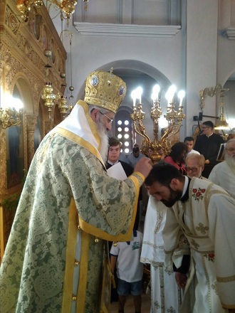 xειροτονία Γραμμένου