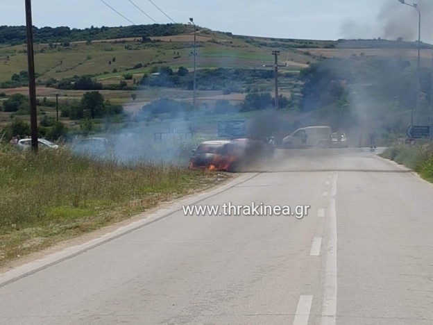 Κυπρίνος: Στις φλόγες τυλίχθηκε αυτοκίνητο