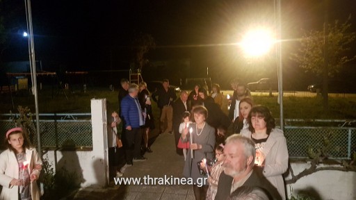 Βίντεο: Χριστός Ανέστη από χωριά του Τριγώνου