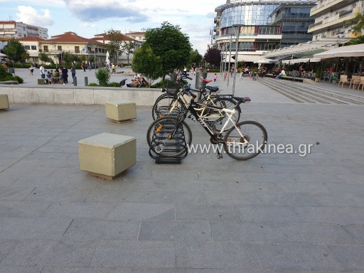 Όλο και πιο όμορφη η πλατεία Ορεστιάδας