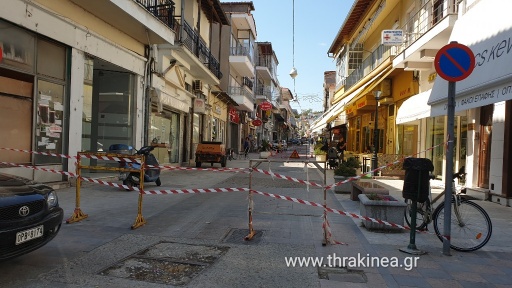 Μπαλώνουν μέχρι να γίνει κάπως αποδεκτή η κατάσταση