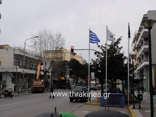 Τώρα: Κλειστή η λεωφόρος Δημοκρατίας