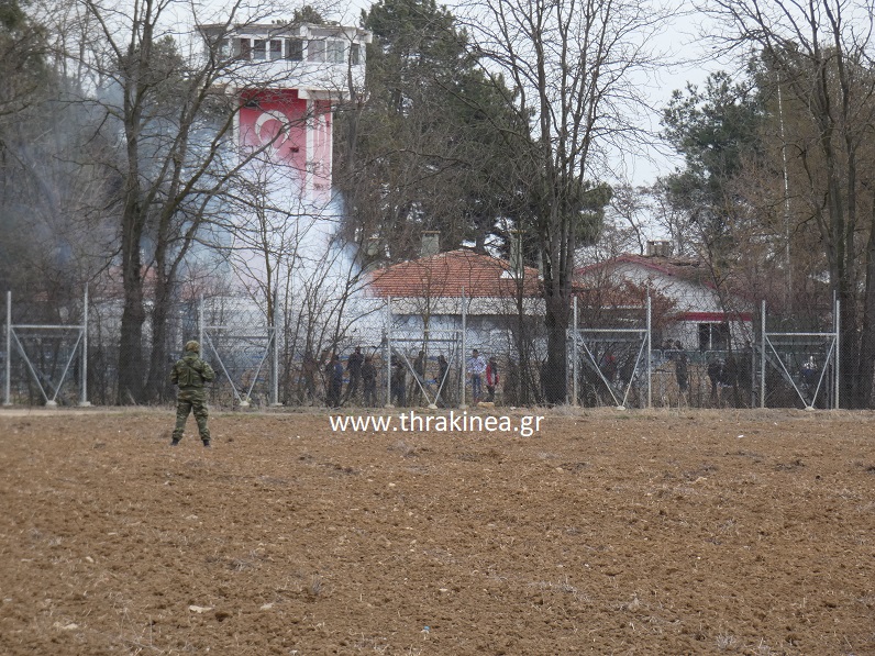 Τώρα: Νέα προσπάθεια να περάσουν τα σύνορα