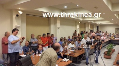 Αποθεώθηκε ο Λαμπάκης για το όχι στο χρυσό (βίντεο) Αποθεώθηκε ο Λαμπάκης για το όχι στο χρυσό (βίντεο)