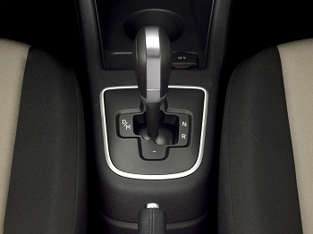 Μόνο για λίγο. . .