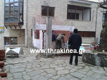 Δήμος Διδυμοτείχου: Το έκτισαν και το γκρεμίζουν Δήμος Διδυμοτείχου: Το έκτισαν και το γκρεμίζουν