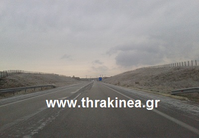 Παγωμένο το βόρειο τμήμα του Έβρου Παγωμένο το βόρειο τμήμα του Έβρου