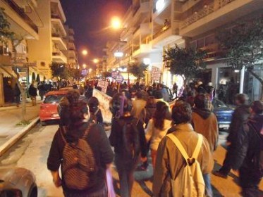 Αλεξανδρούπολη: Πορεία κατά της Χρυσής Αυγής Αλεξανδρούπολη: Πορεία κατά της Χρυσής Αυγής