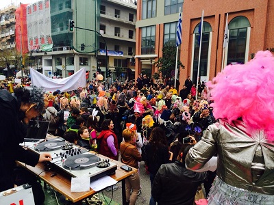 Οι μασκαράδες κατέκλυσαν την Αλεξανδρούπολη Οι μασκαράδες κατέκλυσαν την Αλεξανδρούπολη