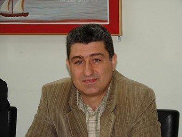 Σιναπίδης: Να επιλέξετε τους καινούργιους υποψήφιους δημοτικούς συμβούλους Σιναπίδης: Να επιλέξετε τους καινούργιους υποψήφιους δημοτικούς συμβούλους