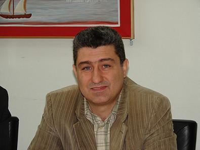 Σιναπίδης: Να επιλέξετε τους καινούργιους υποψήφιους δημοτικούς συμβούλους