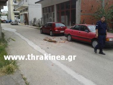 Βίντεο με την ώρα του σεισμού σαρώνουν στο διαδίκτυο