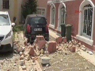 Τουρκία: Στους 266 οι τραυματίες από τον σεισμό Τουρκία: Στους 266 οι τραυματίες από τον σεισμό