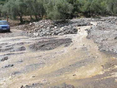 Πολύ μεγάλες καταστροφές στη Σαμοθράκη λόγω της κακοκαιρίας Πολύ μεγάλες καταστροφές στη Σαμοθράκη λόγω της κακοκαιρίας