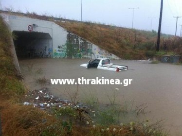 Μεγάλα προβλήματα προκάλεσε η βροχόπτωση σε Ορεστιάδα και Βύσσα