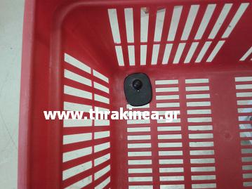 Κλέβουν και καλάθια σούπερ μάρκετ Κλέβουν και καλάθια σούπερ μάρκετ