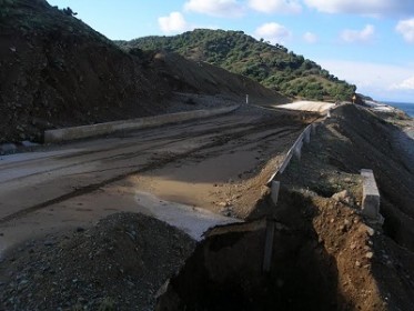 Δεύτερη φορά σε ένα καλοκαίρι πλήττεται η Σαμοθράκη από έντονα καιρικά φαινόμενα Δεύτερη φορά σε ένα καλοκαίρι πλήττεται η Σαμοθράκη από έντονα καιρικά φαινόμενα
