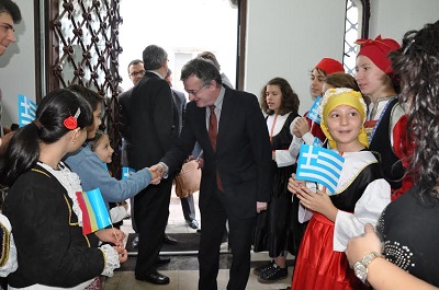 Ελληνικό σχολείο στη Ρουμανία εγκαινίασε ο Γεροντόπουλος