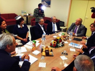Αποδοκίμαστηκε ο Γρηγοράκος – Μίλησε για λειτουργική αυτονομία. . . Αποδοκίμαστηκε ο Γρηγοράκος – Μίλησε για λειτουργική αυτονομία. . .
