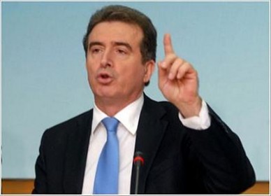 Στον Έβρο αύριο ο Χρυσοχοίδης