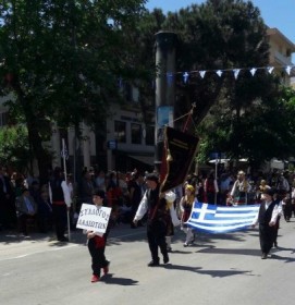 Η Αλεξανδρούπολη γιορτάζει τα Ελευθέρια της Η Αλεξανδρούπολη γιορτάζει τα Ελευθέρια της