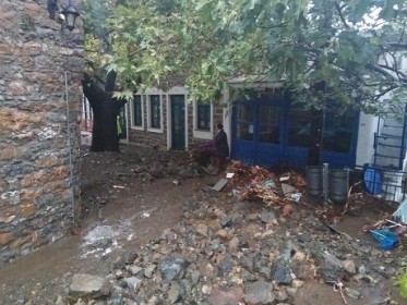 Βίντεο – Μεγάλες οι καταστροφές στη Σαμοθράκη Βίντεο – Μεγάλες οι καταστροφές στη Σαμοθράκη