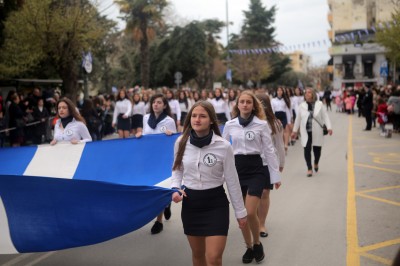 Στιγμιότυπα από την παρέλαση Αλεξανδρούπολης Στιγμιότυπα από την παρέλαση Αλεξανδρούπολης