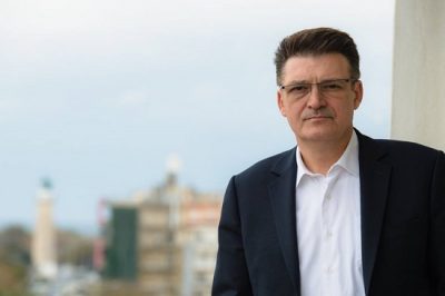 Τη φωτογραφία της ζωής του έβγαλε ο Δημήτρης Πέτροβιτς Τη φωτογραφία της ζωής του έβγαλε ο Δημήτρης Πέτροβιτς
