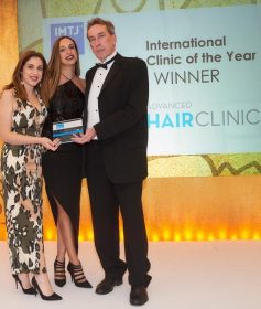 Η Advanced Hair Clinics βραβεύεται ως International Hair Clinic of the Year για τρίτη φορά! Η Advanced Hair Clinics βραβεύεται ως International Hair Clinic of the Year για τρίτη φορά!