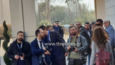 Κατάφερε να παρακολουθήσει συνδιάσκεψη Ελλάδας-Βουλγαρίας Κατάφερε να παρακολουθήσει συνδιάσκεψη Ελλάδας-Βουλγαρίας