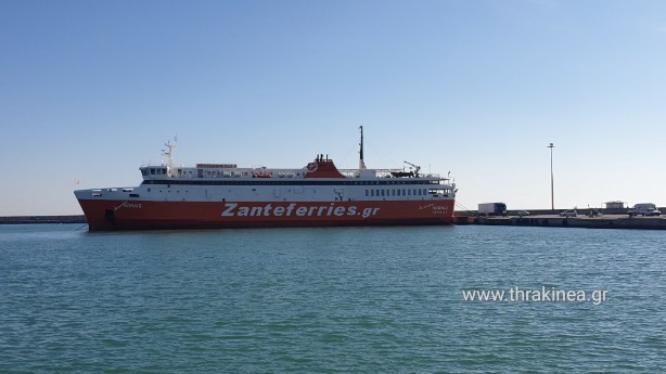 Σε εκπτώσεις εισιτηρίων προχωράει η Zanteferries