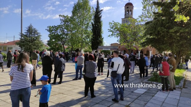 Νέα συγκέντρωση στον προφήτη Ηλία για την παραμονή του ιερέα