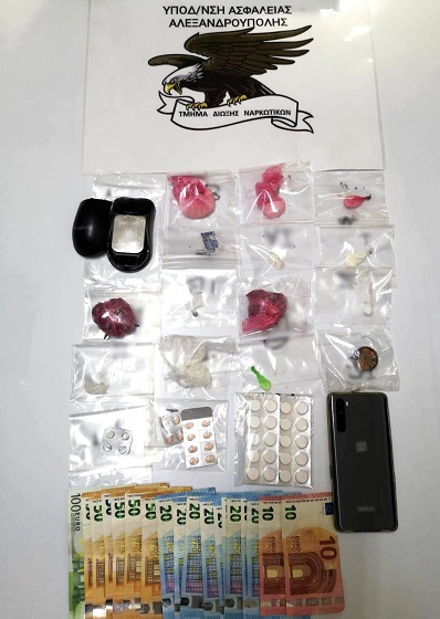 Κοκαΐνη, χασίς και LSD μεταξύ των ναρκωτικών που κατάσχεσαν αστυνομικοί σε σπίτι στην Αλεξανδρούπολη