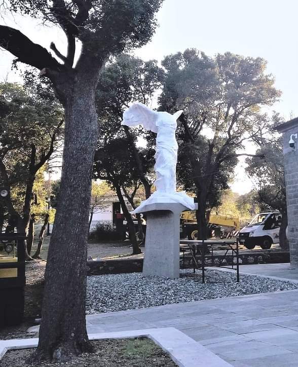 Το αντίγραφο της Νίκης στη Σαμοθράκη