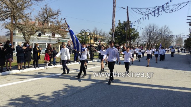 Βίντεο: Συγκίνηση στην παρέλαση των Δικαίων