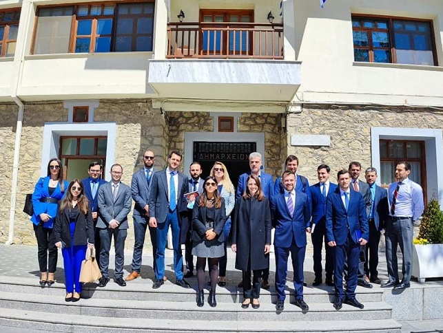 Επίσκεψη αντιπροσωπείας υποψηφίων διπλωματών στο δήμαρχο Ορεστιάδας