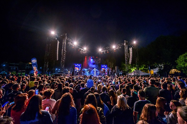 Μουσική πανδαισία στη συναυλία της ΚΛΙΑΦΑ με Παπαρίζου – Καραφώτη