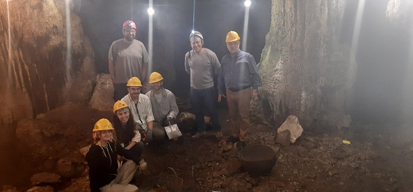 Συνεχίζονται οι ανασκαφικές εργασίες στο σπήλαιο “Πολύφημου” Μαρώνειας