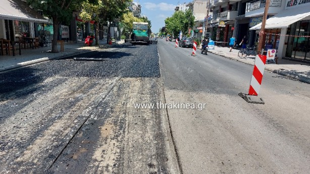 Προς την πλατεία Ορεστιάδας θα συνεχιστούν οι ασφαλτοστρώσεις