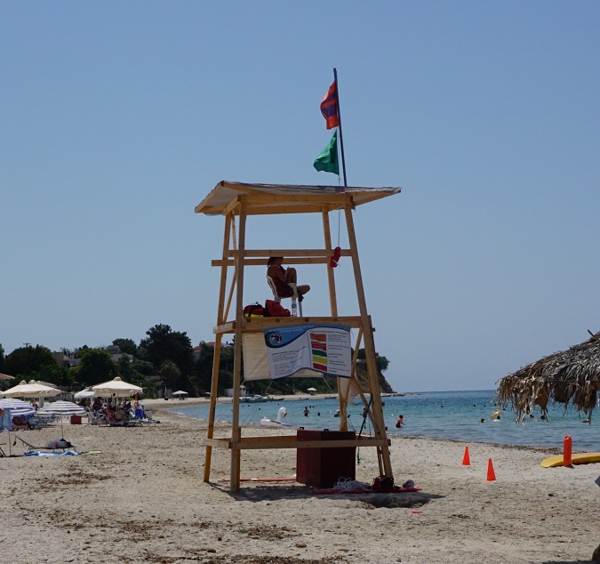 4 Γαλάζιες Σημαίες κυματίζουν στις ακτές του δήμου Κομοτηνής