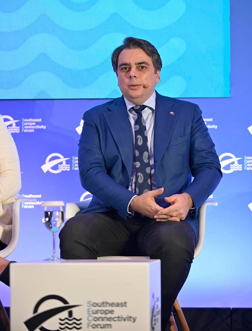 Assen Vassilev (ΥΠΟΙΚ Βουλγαρίας) στο Southeast Europe Connectivity Forum: Εντός πενταετίας ο οδικός άξονας Αλεξανδρούπολη – Κωνστάντζα