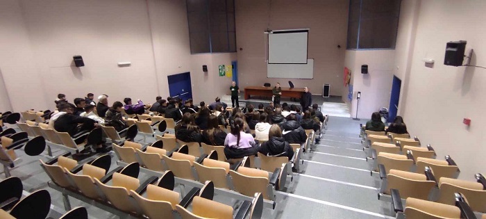 Μαθητές γνωρίζουν το Δημοκρίτειο Πανεπιστήμιο Θράκης στην Ορεστιάδα