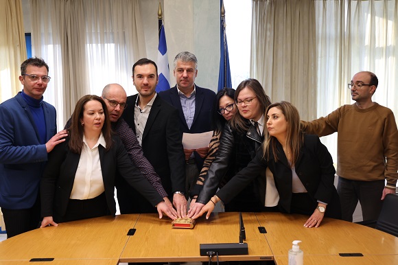 Μόνιμοι εργαζόμενοι έπιασαν δουλειά στην περιφέρεια ΑΜΘ