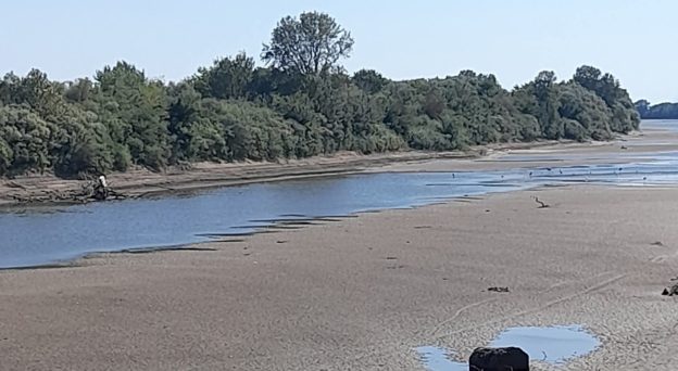 Στους δρόμους οι αγρότες του Έβρου: Ώρα μηδέν για το νερό