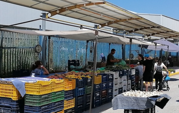 Την Παρασκευή αντί για το Σάββατο η Λαϊκή Αγορά της Κομοτηνής