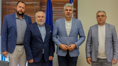 Συνάντηση του Χ. Τοψίδη με ουκρανική αντιπροσωπεία για τη συνεργασία μεταξύ της ΠΑΜΘ και της περιφέρειας του Donetsk