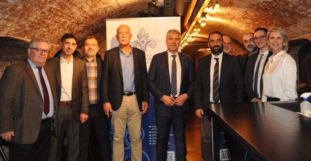 Συνάντηση Χ. Τοψίδη με Έλληνες ευρωβουλευτές με στόχο την ένωση δυνάμεων για το ευρωπαϊκό μέλλον της ΑΜΘ Συνάντηση Χ. Τοψίδη με Έλληνες ευρωβουλευτές με στόχο την ένωση δυνάμεων για το ευρωπαϊκό μέλλον της ΑΜΘ