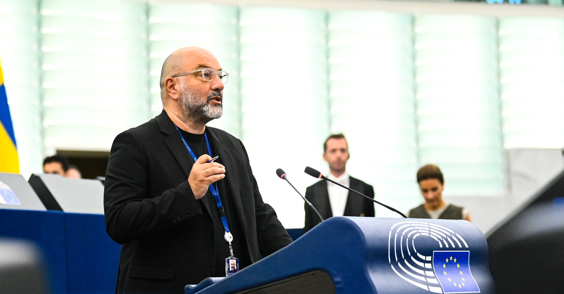 Σ. Αρναούτογλου προς Κομισιόν: «Η κυβέρνηση αφήνει τους σηροτρόφους του Έβρου να πνίγονται στο κουκούλι της αδιαφορίας» Σ. Αρναούτογλου προς Κομισιόν: «Η κυβέρνηση αφήνει τους σηροτρόφους του Έβρου να πνίγονται στο κουκούλι της αδιαφορίας»